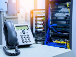 Интернет и телефония для офиса, организация IP телефонии в офисе,  подключить телефонию для офиса
